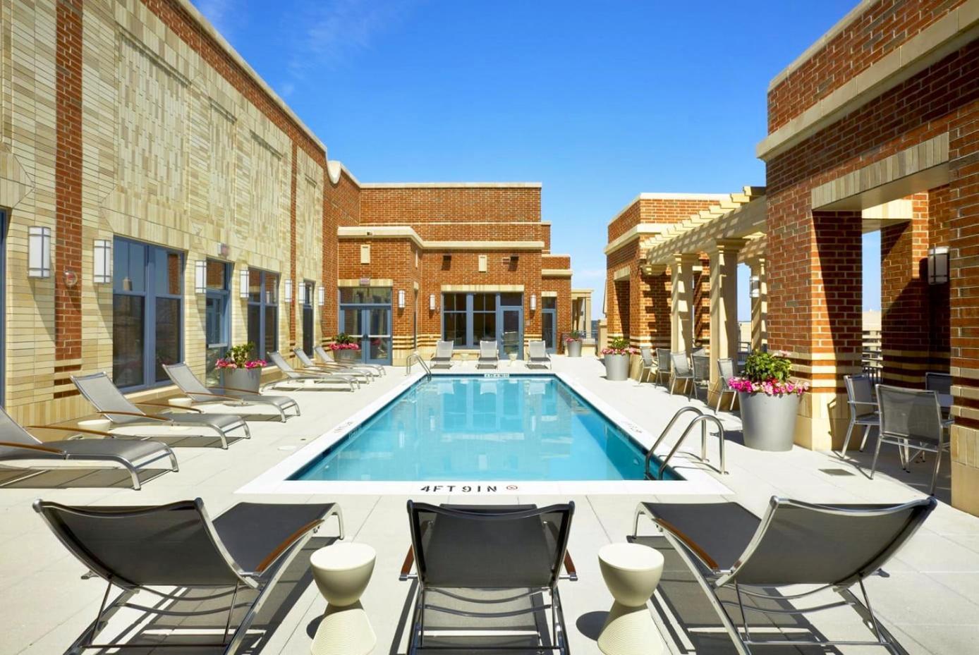 Condo With Gym And Pool In Pentagon City 8Min To Dca Арлингтон Экстерьер фото